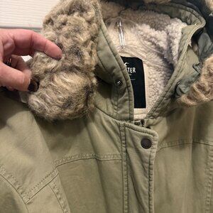 Hollister Womens size Medium